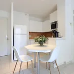 Le Dauphin - 2 Prs - Clim - Vue *