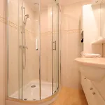 Le Dauphin - 2 Prs - Clim - Vue Apartman *