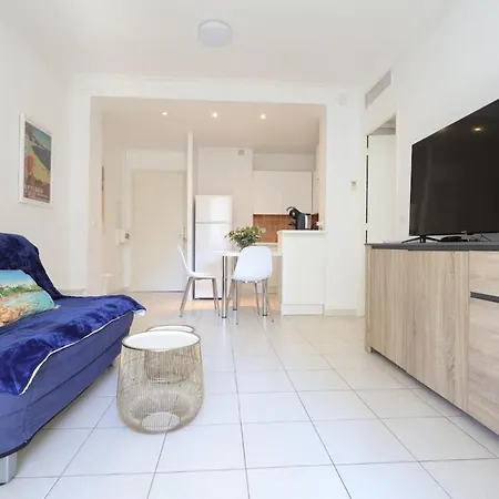 Le Dauphin - 2 Prs - Clim - Vue *