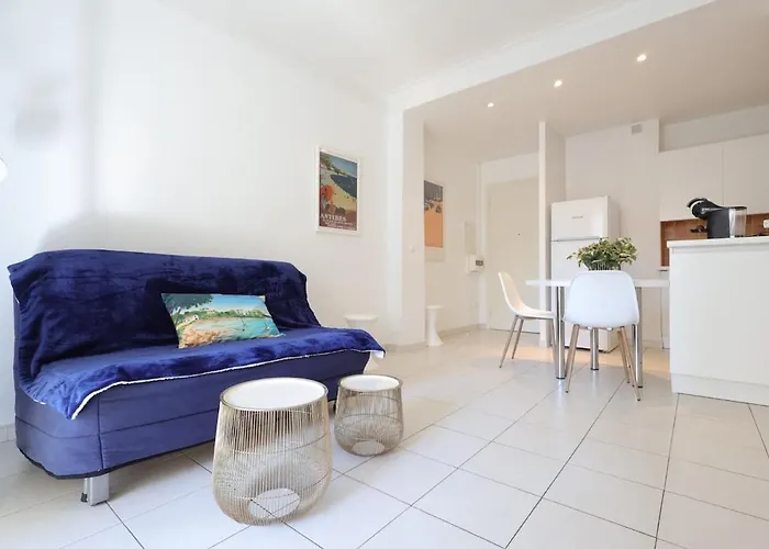 Le Dauphin - 2 Prs - Clim - Vue * Antibes