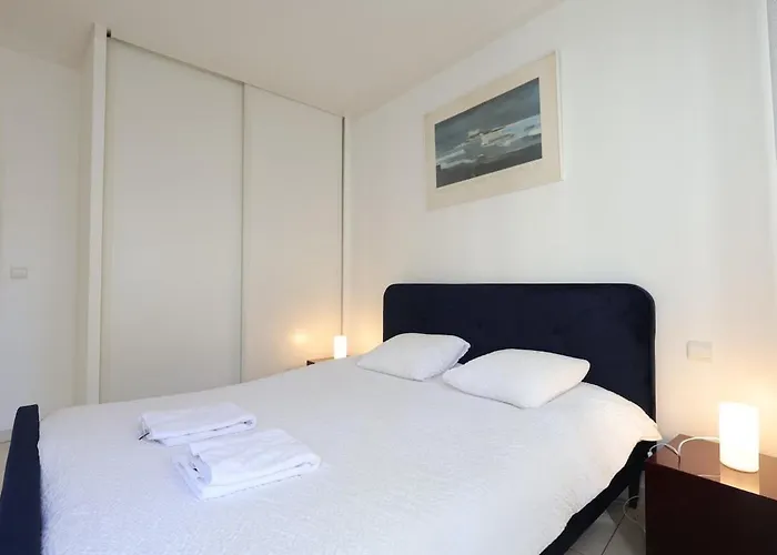 Le Dauphin - 2 Prs - Clim - Vue Apartment